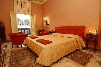 **  Отель Cavour 10 Флоренция Италия